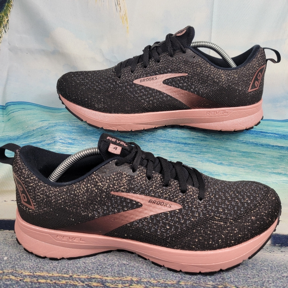 Brooks Women's Athletic Shoes in Black and Pink